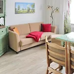 Sommerwiese 아파트 *
